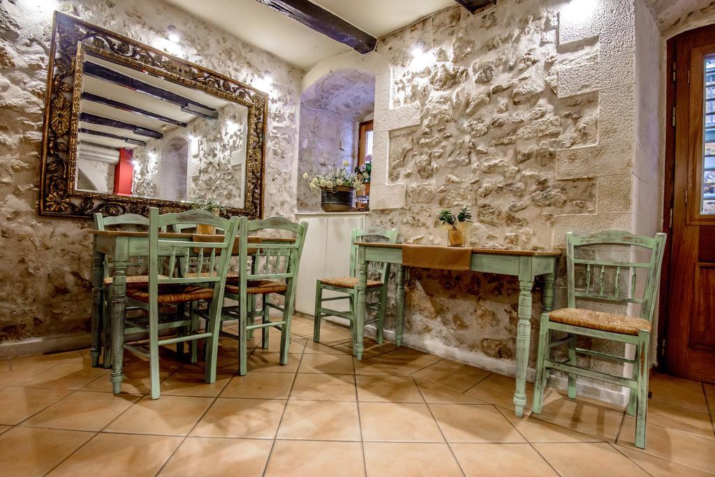 Leo Hotel Rethymno  ภายนอก รูปภาพ