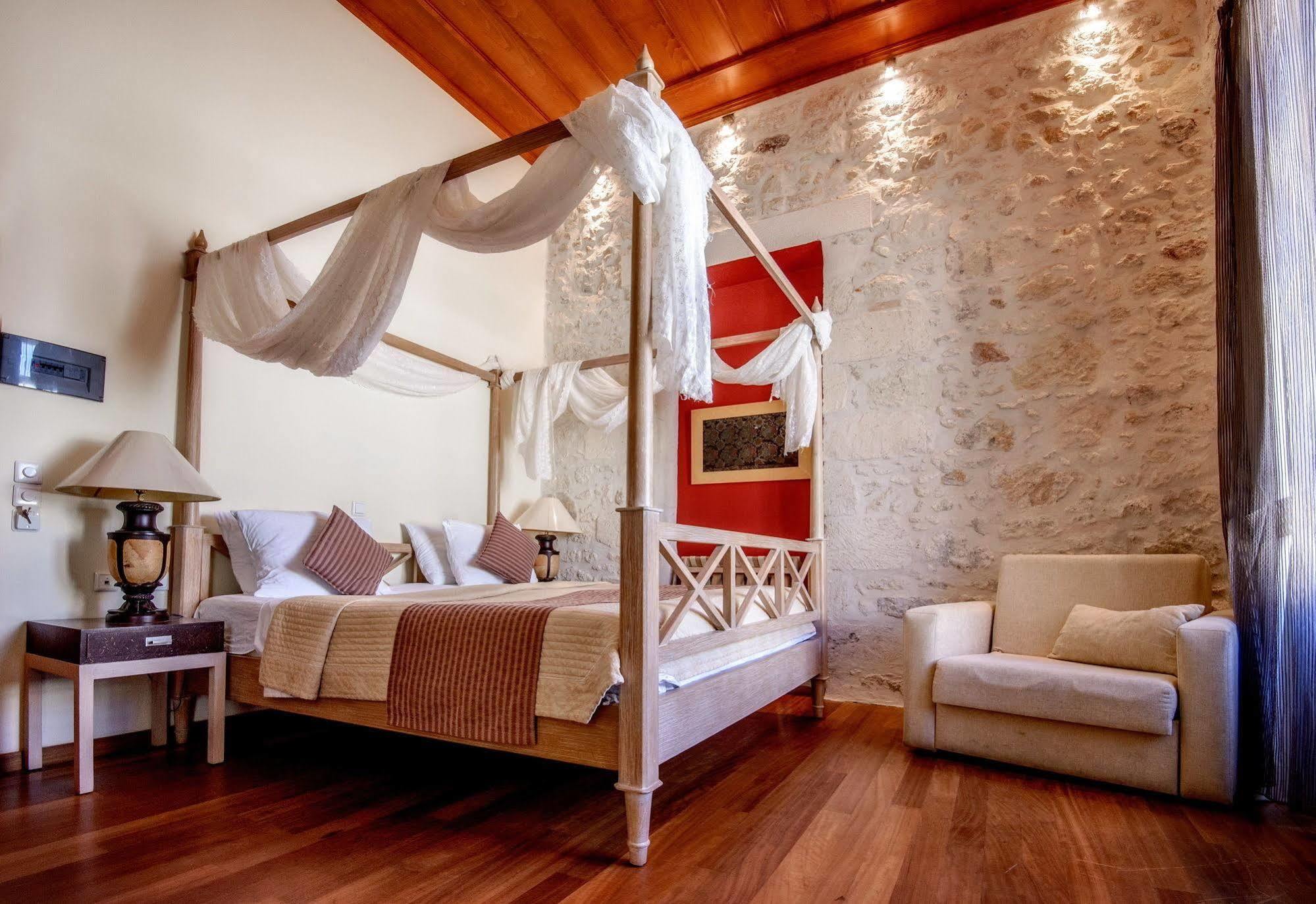 Leo Hotel Rethymno  ภายนอก รูปภาพ